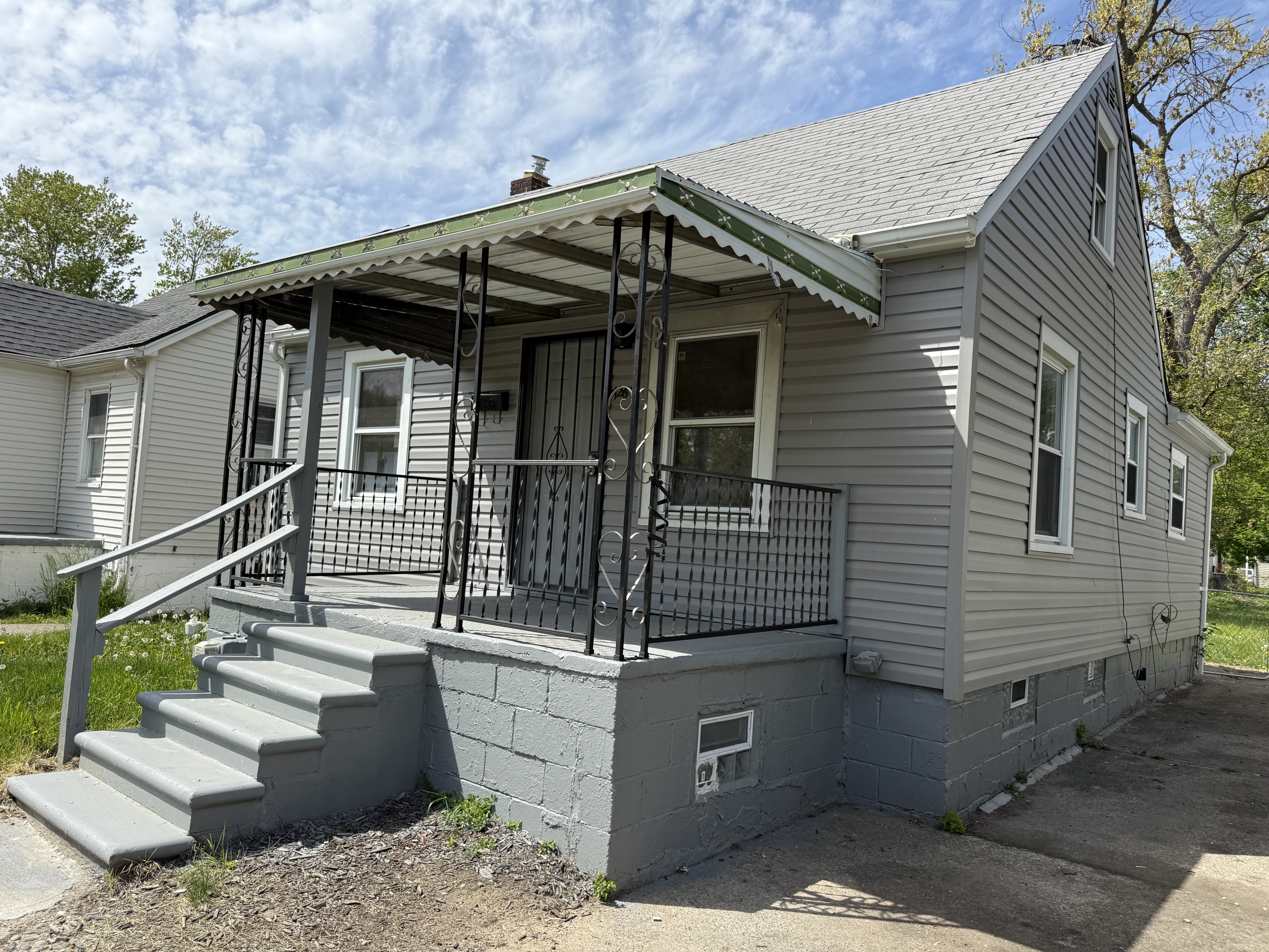 Property thumbnail image
